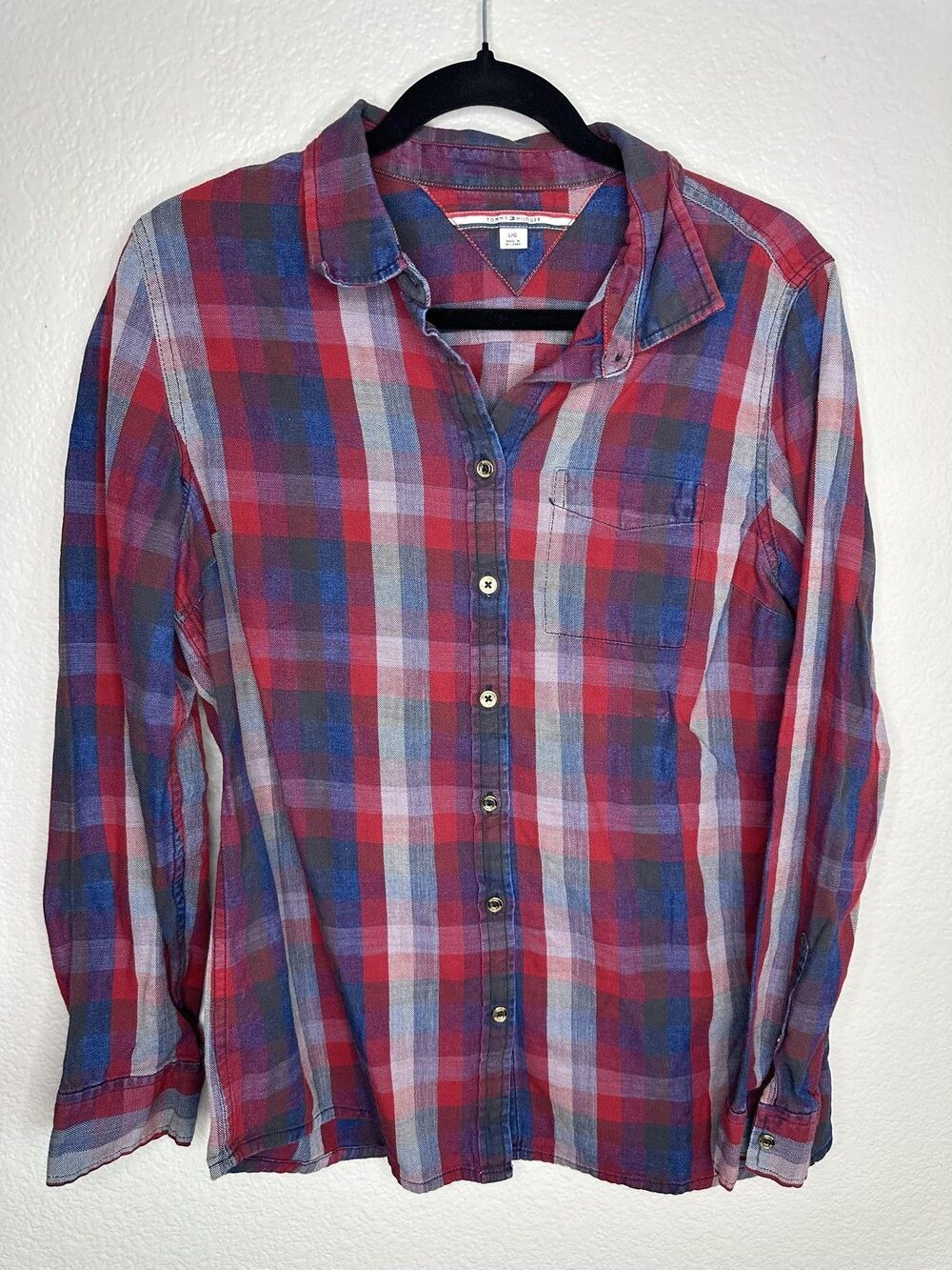 Tommy Hilfiger Shirt Womens Large Red Blue Plaid Button Up Casual Lightweight